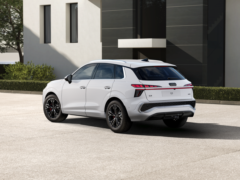 Obrázok Q3 SUV TFSI quattro 195kW
