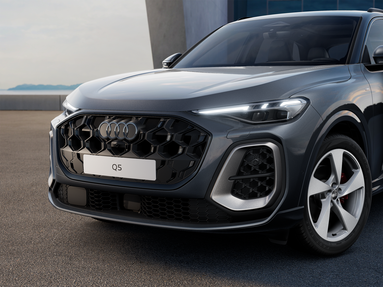 Obrázok Q5 SUV TFSI quattro 150kW STR