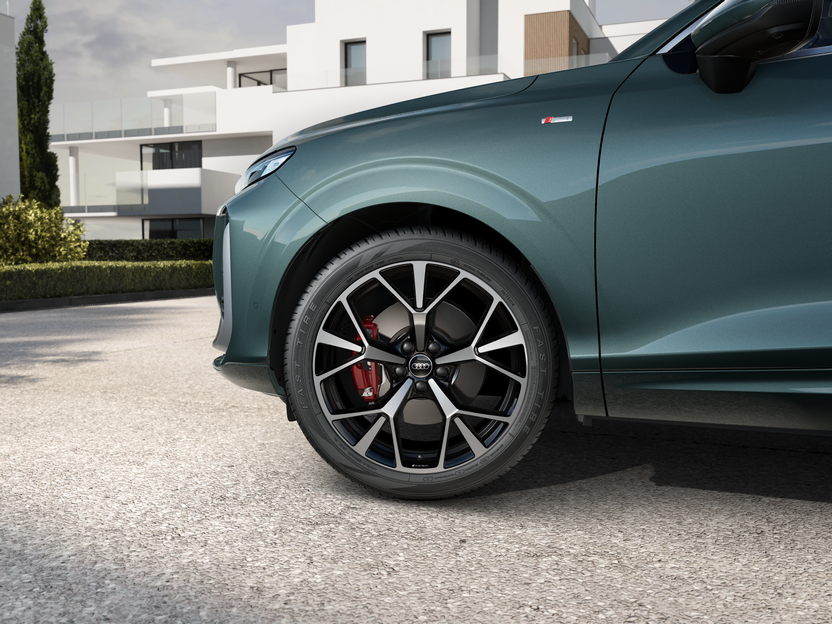 Obrázok Q3 Sportback TFSI quattro 195kW