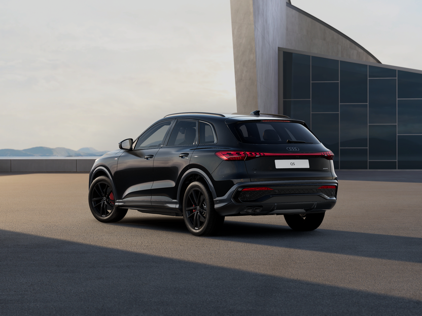 Obrázok Q5 SUV TDI quattro 150kW STR