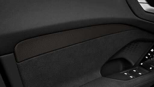 Obklad interiéru - karbónová štruktúra