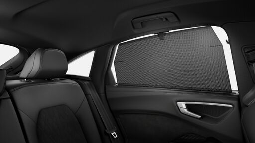 Slnečné rolety na zadných bočných oknách