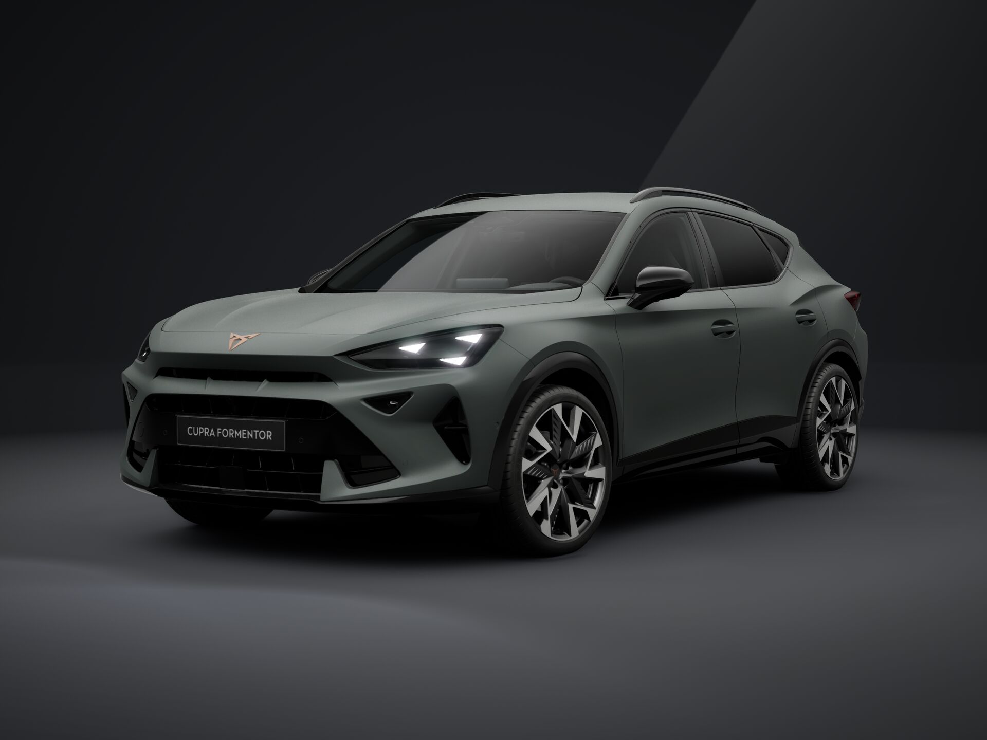 Obrázok CUPRA Formentor 1,5 eTSI 150 7DSG