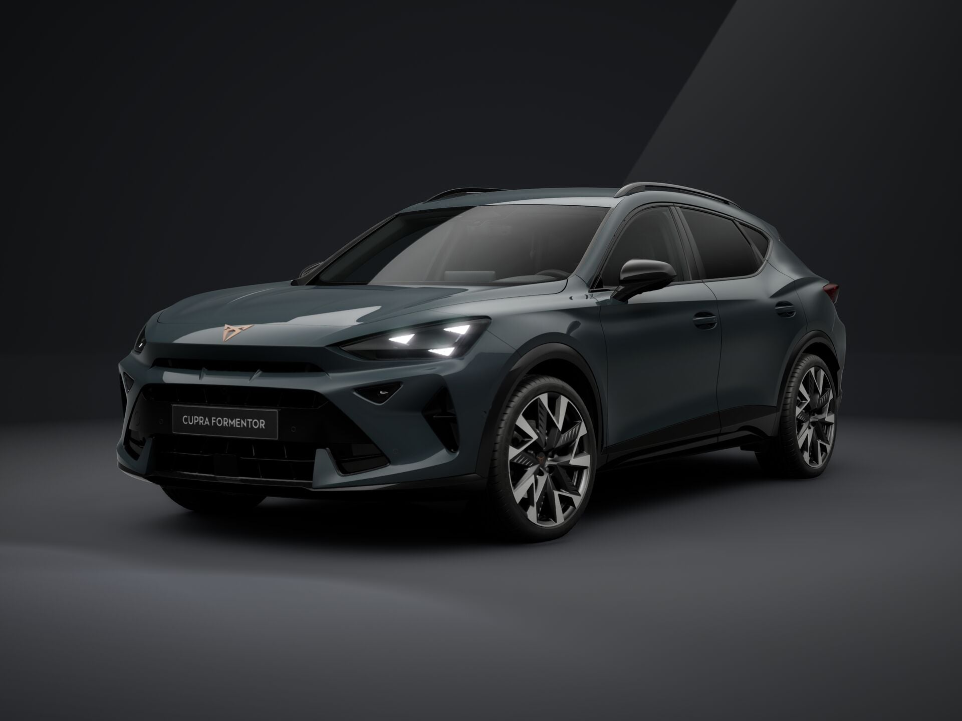 Obrázok CUPRA Formentor 1,5 eTSI 150 7DSG