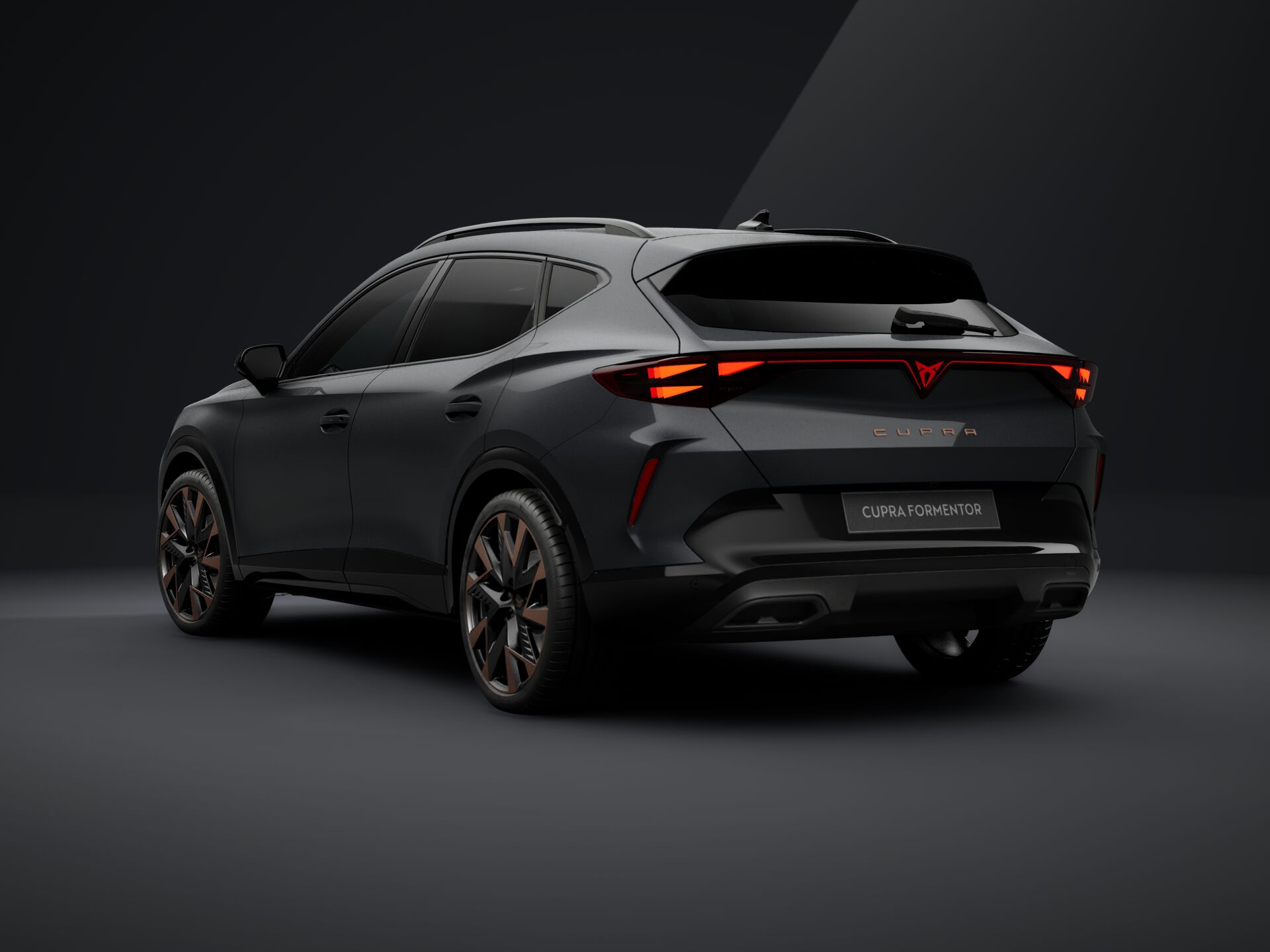 Obrázok CUPRA Formentor 1,5 eTSI 150 7DSG
