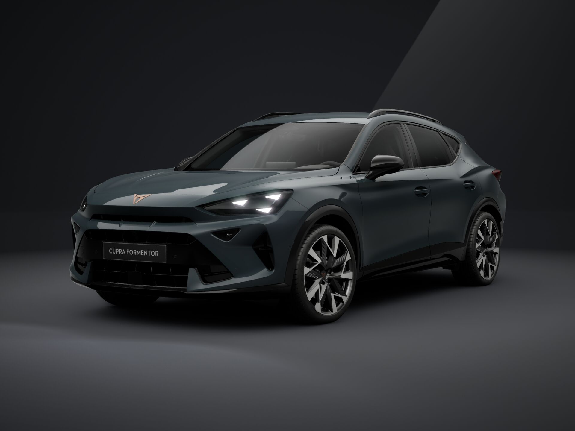 Obrázok CUPRA Formentor 1,5 eTSI 150 7DSG