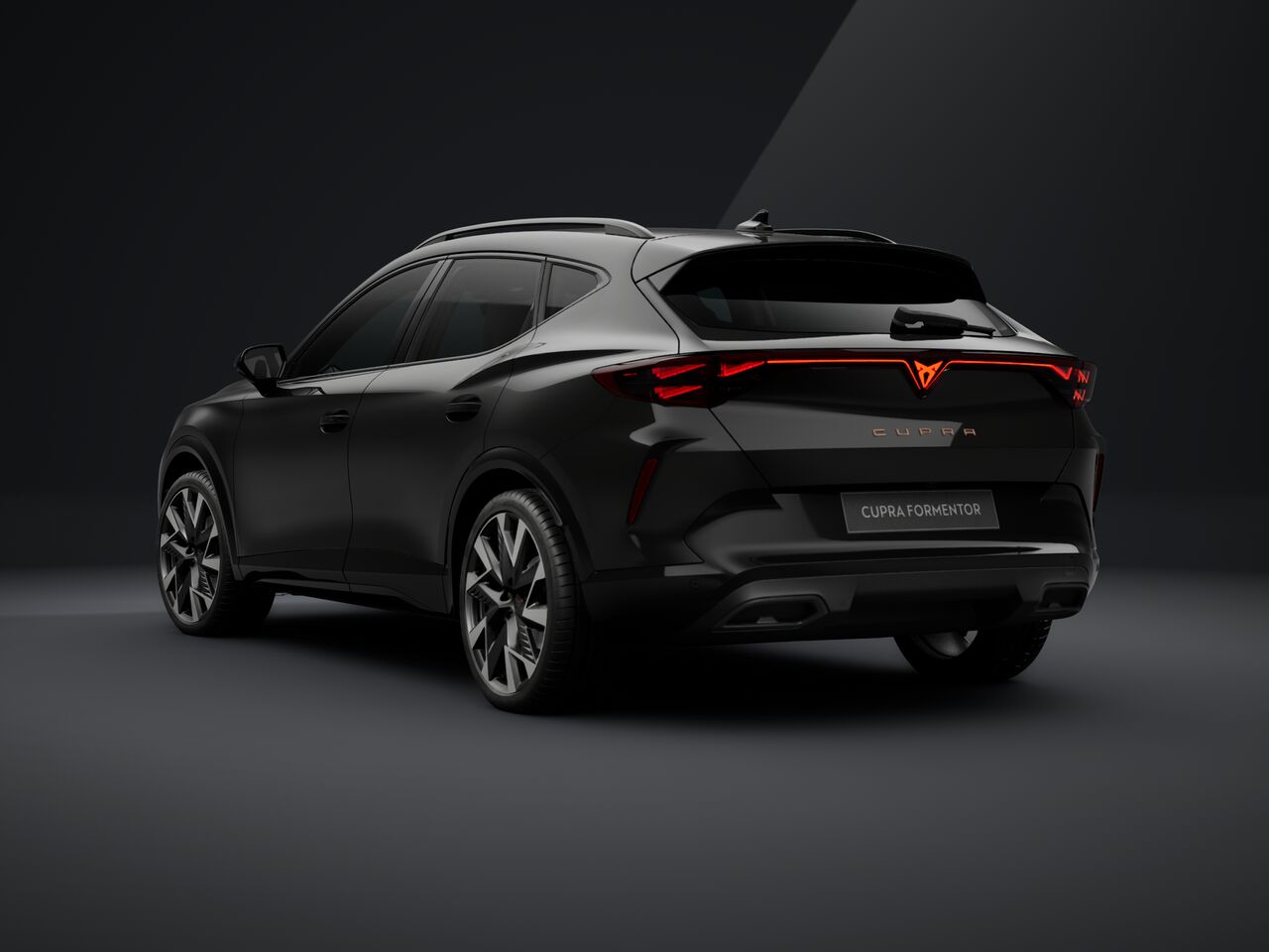 Obrázok CUPRA Formentor 1,5 eTSI 150 7DSG