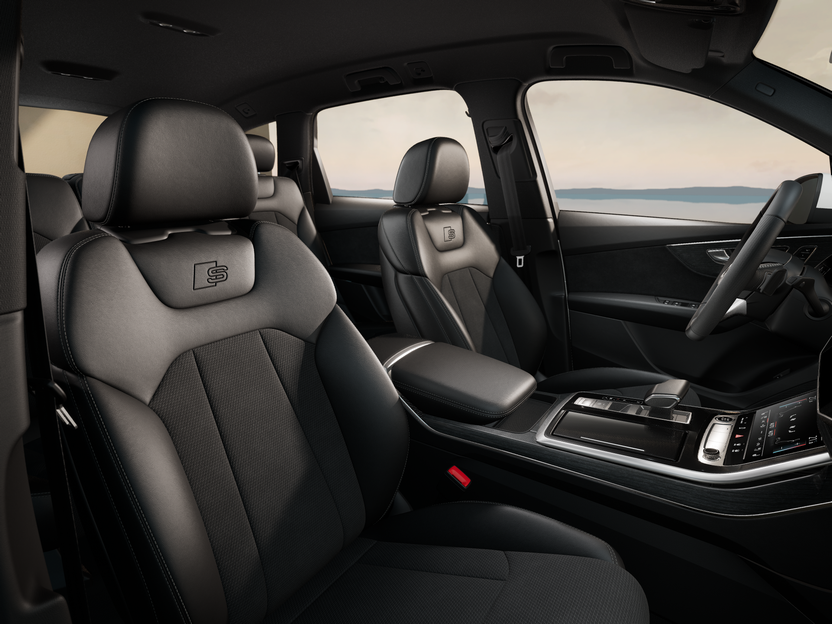 Зображення Audi Q7 50 TDI quattro S line