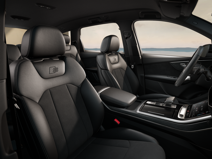 Зображення Audi Q7 50 TDI quattro S line