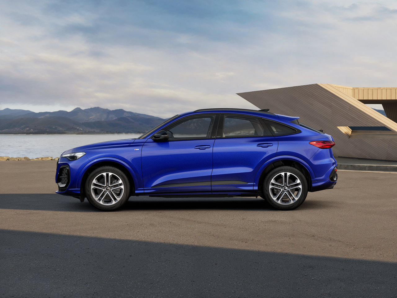 Зображення Audi Q5 Sportback TDI quattro