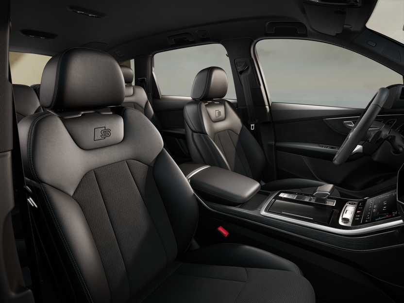 Зображення Audi Q7 50 TDI quattro S line