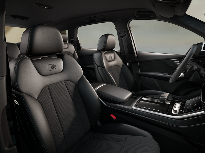 Зображення Audi Q7 50 TDI quattro S line