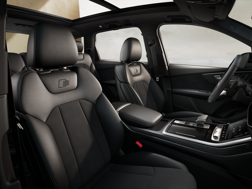 Зображення Audi Q7 50 TDI quattro S line