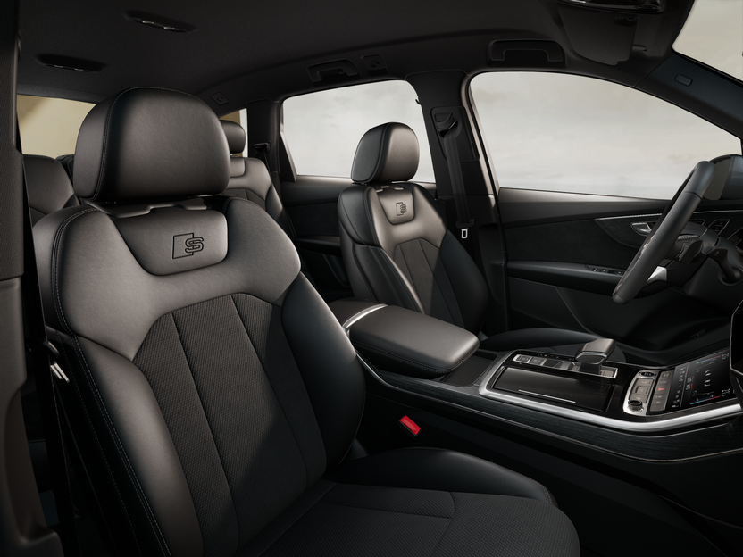 Зображення Audi Q7 50 TDI quattro S line