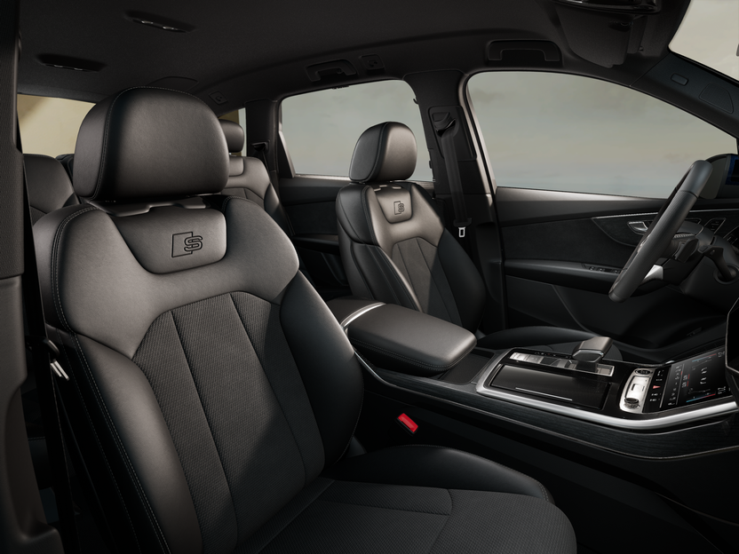 Зображення Audi Q7 50 TDI quattro S line