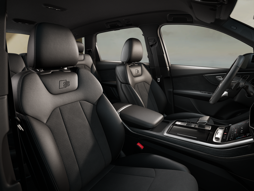 Зображення Audi Q7 50 TDI quattro S line