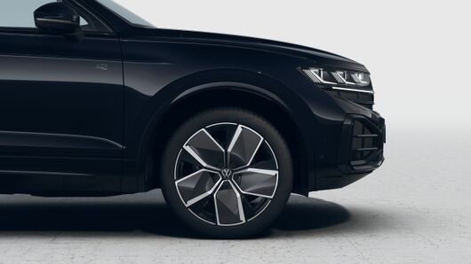 Зображення Touareg R-Line Final Edition2 3.0 V6 TDI